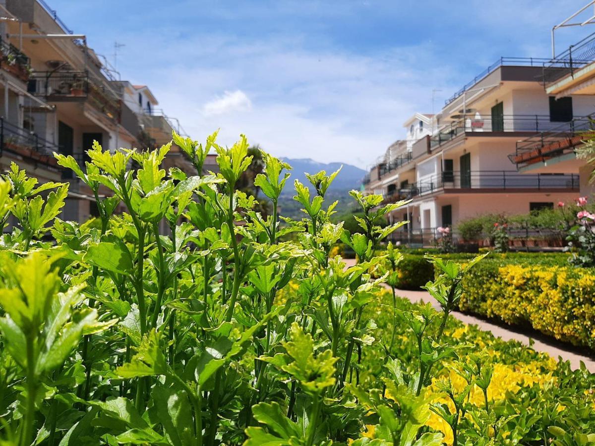 Al Giardino Sant'Anna Διαμέρισμα Mascali Εξωτερικό φωτογραφία