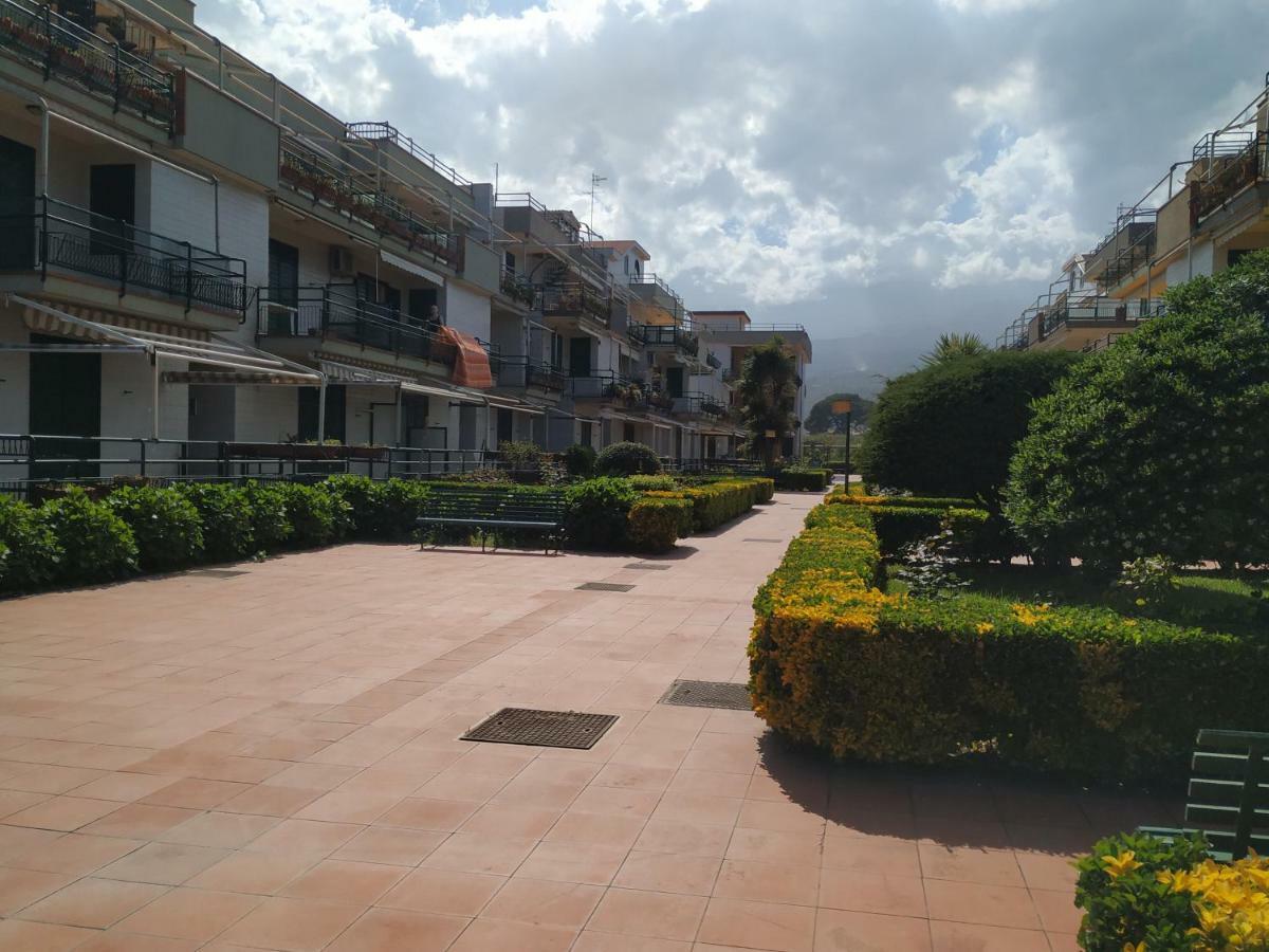 Al Giardino Sant'Anna Διαμέρισμα Mascali Εξωτερικό φωτογραφία